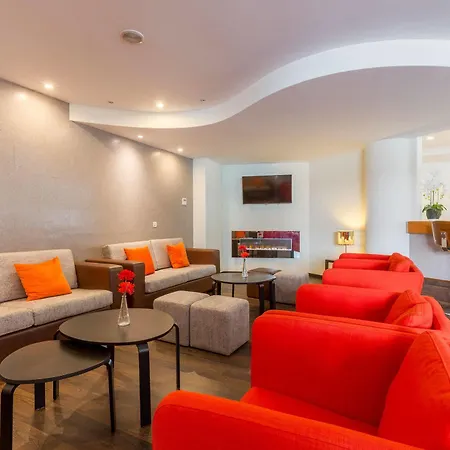 Luna Hotel